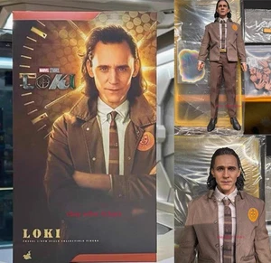 HotToys TMS061 Loki 5.0 Time Management Bureau Edition 1/6 Action Figure - Picture 1 of 24
