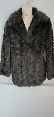Atmosphere dark green fur style single breasted jacket coat size 10 - Image 1 of 4