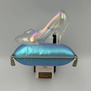 Bath & Body Works Disney Princess Cinderella Slipper Wallflower Plug In Light Up - Picture 1 of 1