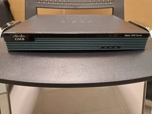 Cisco 1900 Series - Modell: Cisco 1921 - Bild 1 von 5