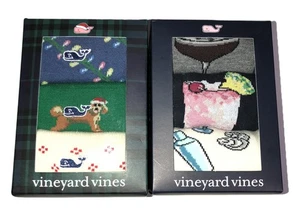 Neu im Karton Vineyard Vines Unisex 3 Paar Socken Geschenkpackung wadenlang Einheitsgröße Druck wählbar - Bild 1 von 19