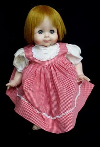 Vestido vintage 1967 Madame Alexander 19" muñeca bebé oxidada pecas pelo rojo etiquetado - Imagen 1 de 19