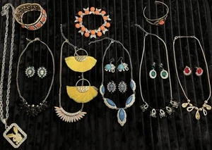 Lot of Jewelry Pieces – Mixed Necklaces, Earrings, Bracelets – All Wearable - Picture 1 of 9