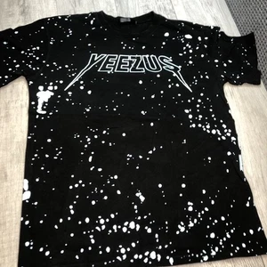 Vintage Kanye West / Ye / Yeezus 2014 Australian Tour Bricks Tour Shirt - Picture 1 of 6