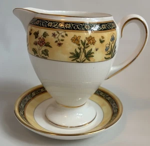 Wedgewood Bone China England INDIEN GLOBUS Milchkännchen & Untertasse - Bild 1 von 12