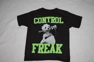 Boys S/S Black Tee Shirt CONTROL FREAK Angry Panda Bear VIDEO & TV Remote XS 4-5 - Picture 1 of 1