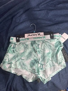 WOMEN'S 2 PACK JERSEY SHORTS Hurley Floral Hawaiian Women's L - Picture 1 of 6