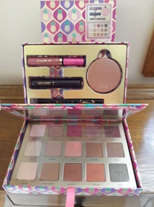 Tarte passport to paradise collector's set, NEW, Authentic - Picture 1 of 7