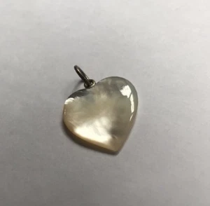 Vintage Sterling Silver (925) Mother Of Pearl MOP Heart Shape Pendant Charm Q - Picture 1 of 8