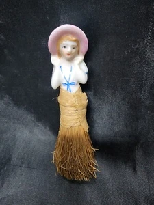 B3 Porcelain Flapper Girl Half Doll Whisk Broom Vanity Brush Vintage - Picture 1 of 5