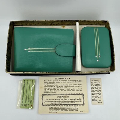 Cartera de Colección MCM Dama Buxton Nueva en Caja Años 60 Cuero de Vaca Plegable con Llavero Verde Azulado Foto 1 de 4