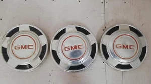 CHEVY CHEVROLET DOG DISH HUB CAP ORIGINAL VINTAGE "SET OF 3" - Picture 1 of 5