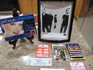 SHIRLEY MANSON GARBAGE MIXED LOT UNUSED CONCERT TICKET, PRESS PHOTO, GUITAR PICK - Picture 1 of 13