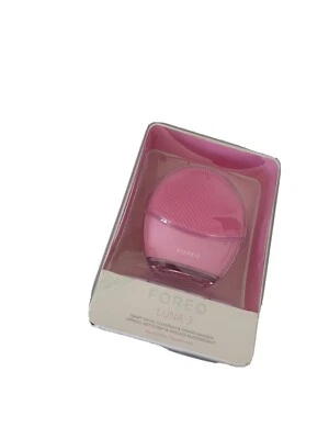 FOREO LUNA 3 Smart Facial Cleansing & Firming Massage for Normal Skin!! - Image 1 of 4