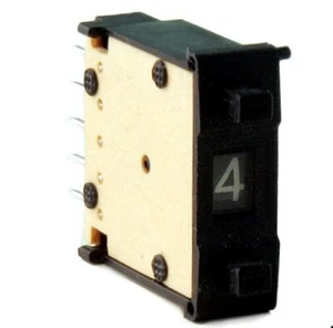 Interruttore di codifica BCD 0-9, 10 posizioni, 5 poli, in fila, collegamento a saldare, RM, 1 pz - Foto 1 di 2