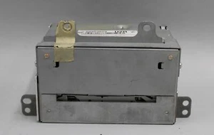 1011 12 13 14 RICEVITORE LETTORE CD RADIO CADILLAC CTS AM/FM 20953629 produttore di apparecchiature originali - Foto 1 di 9