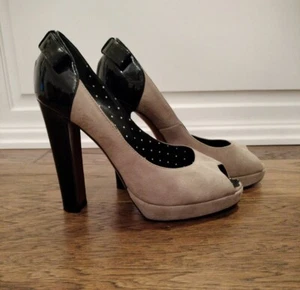 Moschino Size 7.5 Cheap and Chic Peep Toe Heels Suede & Patent Leather Italy - Picture 1 of 16
