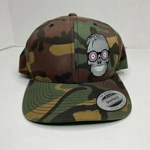 Yupoong The Authentic SnapBack Camo Hat with Skull Patch Unique The Classics - Picture 1 of 6