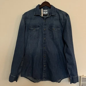 OLD NAVY SLIM FIT CHAMBRAY DENIM WESTERN COWBOY SHIRT SZ M - Picture 1 of 8