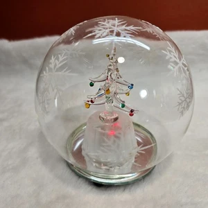 Weihnachtsdeko von Ganz Glaskugel mit Farbwechsel und Glas Weihnachtsbaum - Bild 1 von 7