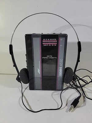 Vintage Gemini AS80 Black Portable AM/FM Stereo Cassette Player Works - Image 1 of 4