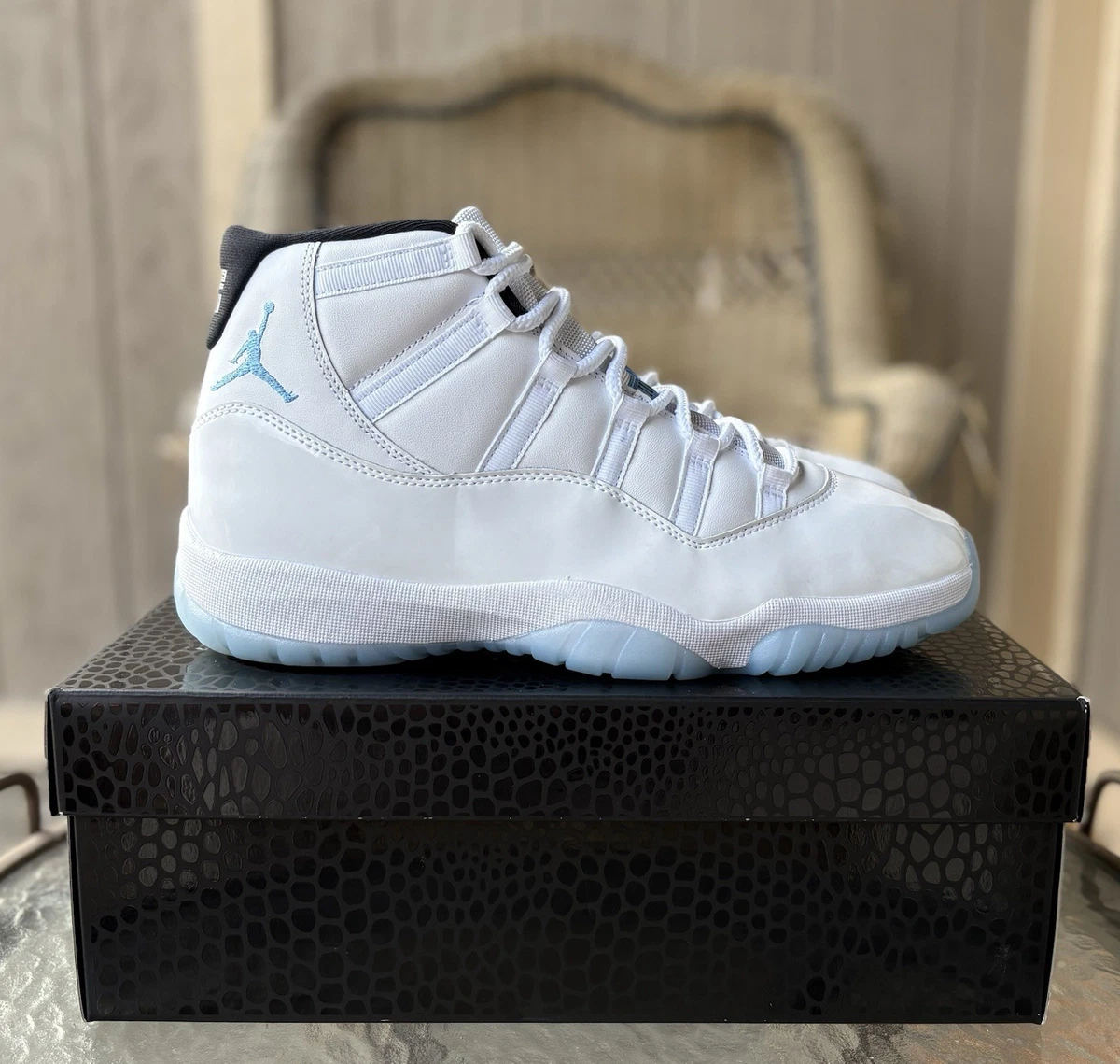 Preços baixos em Jordan 11 Retro High Legend Blue | eBay