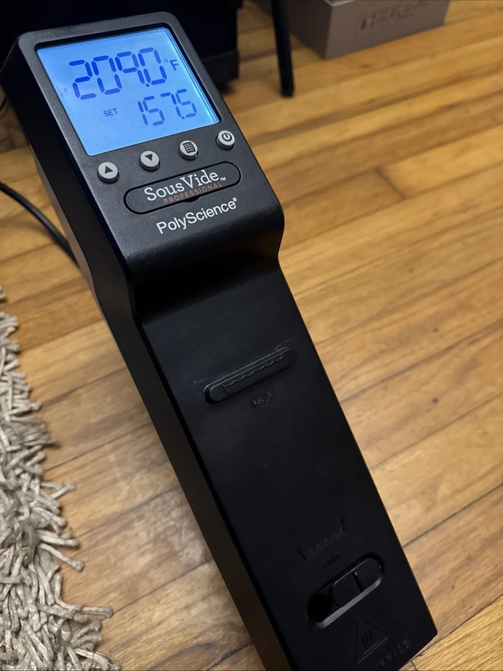 PolyScience SVC-AC1B Sous Vide Professional Precise Tempature Cooking System - Image 1 of 4