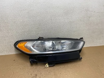 Faro lateral derecho Ford Fusion 2013 a 2016 pasajero U0631 DW Foto 1 de 4