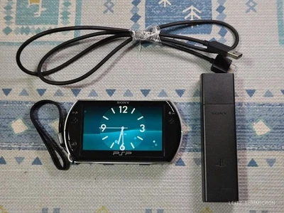 Sony PlayStation Portable, PSP Go Black Great condition - Image 1 of 4