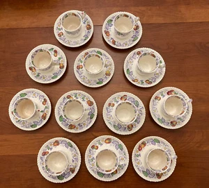 TWELVE (12) VTG SPODE COPELAND "Strawberry” DEMITASSE CUPS & SAUCERS England - Picture 1 of 12