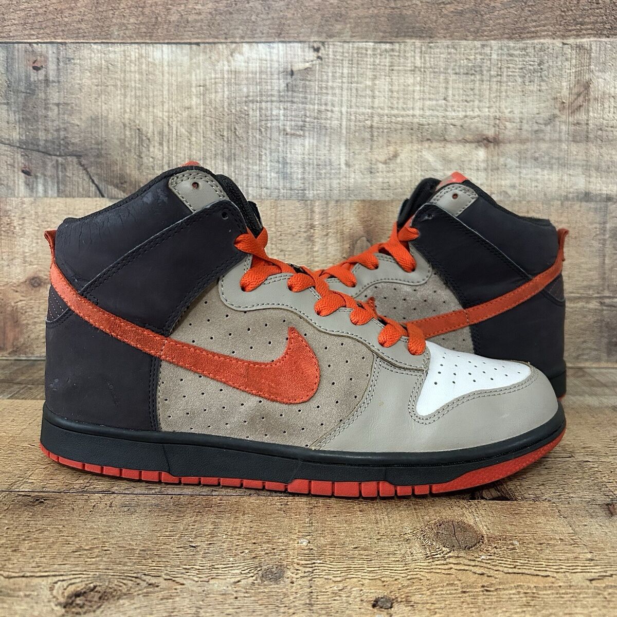 Nike Dunk High Brown - 317982-081 for Sale | Authenticity Nike Dunk High Brown - 317982-081 for Sale | Authenticity