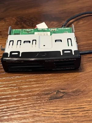HP Pavilion Front Panel Multimedia Card Reader w/Cable 504857-001 - Image 1 of 3