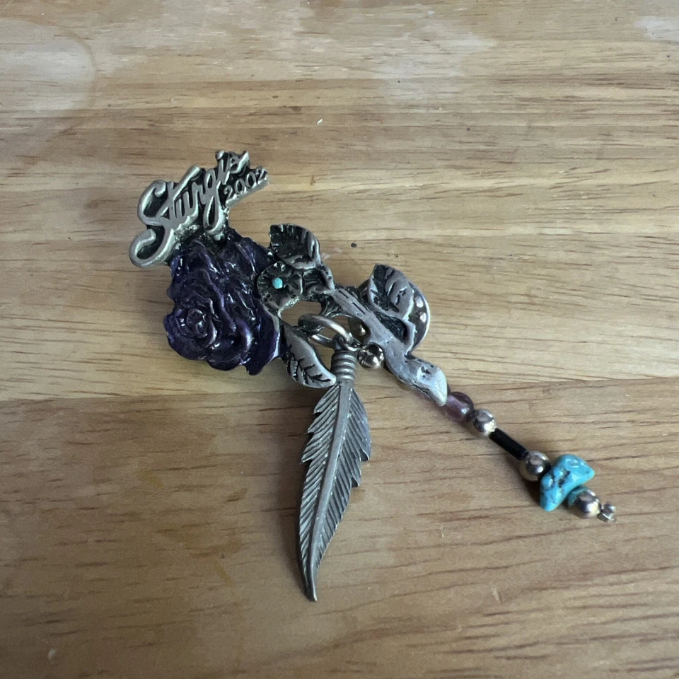 Pin de peltre rosa del desierto Sturgis 2002 estilo suroeste cuentas colgantes turquesa Foto 1 de 2