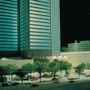 Canada La Place Ville Marie Montreal Vintage Postcard 07.64 - Picture 1 of 3