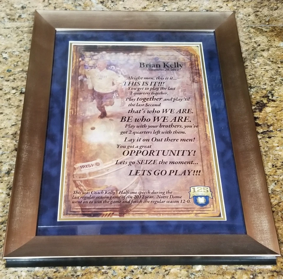 Brian Kelly Notre Dame Fútbol 2012 Vestuario Medio Tiempo Discurso Marco Impresión LSU Foto 1 de 4