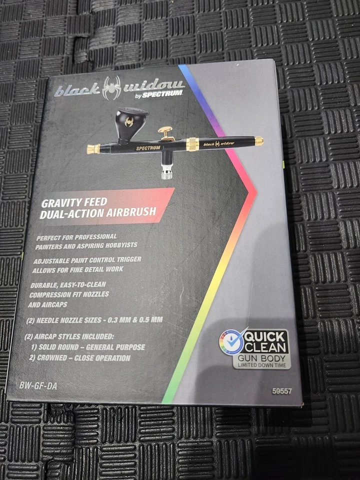 1E Spectrum Black Widow Gravity Feed Dual-Action Airbrush #59557