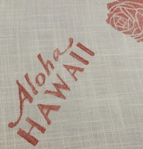 Mantel mapa hawaiano vintage coleccionable flores Aloha hibisco 40 x 37 pulgadas - Imagen 1 de 23