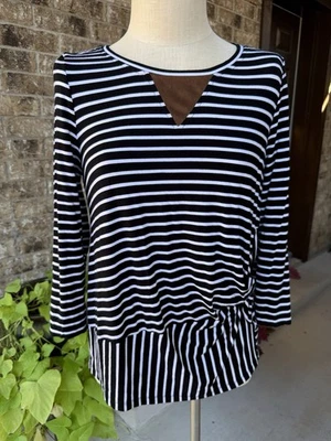 Skies Are Blue Womens M Striped 3/4 sleeve Black White - Image 1 of 4