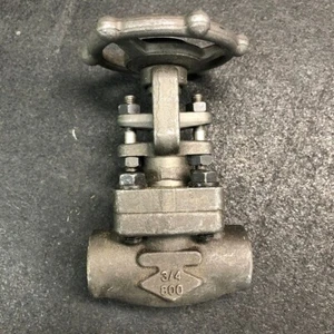 OMB 810 Gate Valve 3/4" Class 800 Socket Weld Ends A105N Forged Steel Trim - Picture 1 of 9