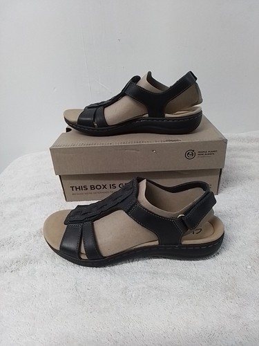 Sandali donna Clarks Laurieann Kay neri in pelle con cinturino e gancio taglia 7