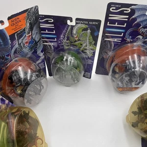 Kenner 1992 Vintage Collectible Aliens Figures Lot of 5 - Picture 1 of 14