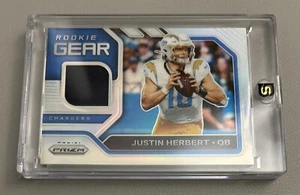 2020 Panini Prizm - Rookie Gear #19 Justin Herbert (MEM, RC) - Picture 1 of 2