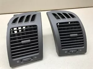 2006 Toyota Camry Front LH/RH Side Dash AC Heater Vent Set Dash Trim OEM Gray - Bild 1 von 2