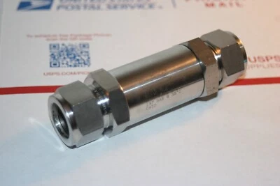 3/4" Tube 316ss Poppet Check Valve (1 Psi Crack/2000 Max) DK-LOK V33E-D-12T-1-S - Image 1 of 4