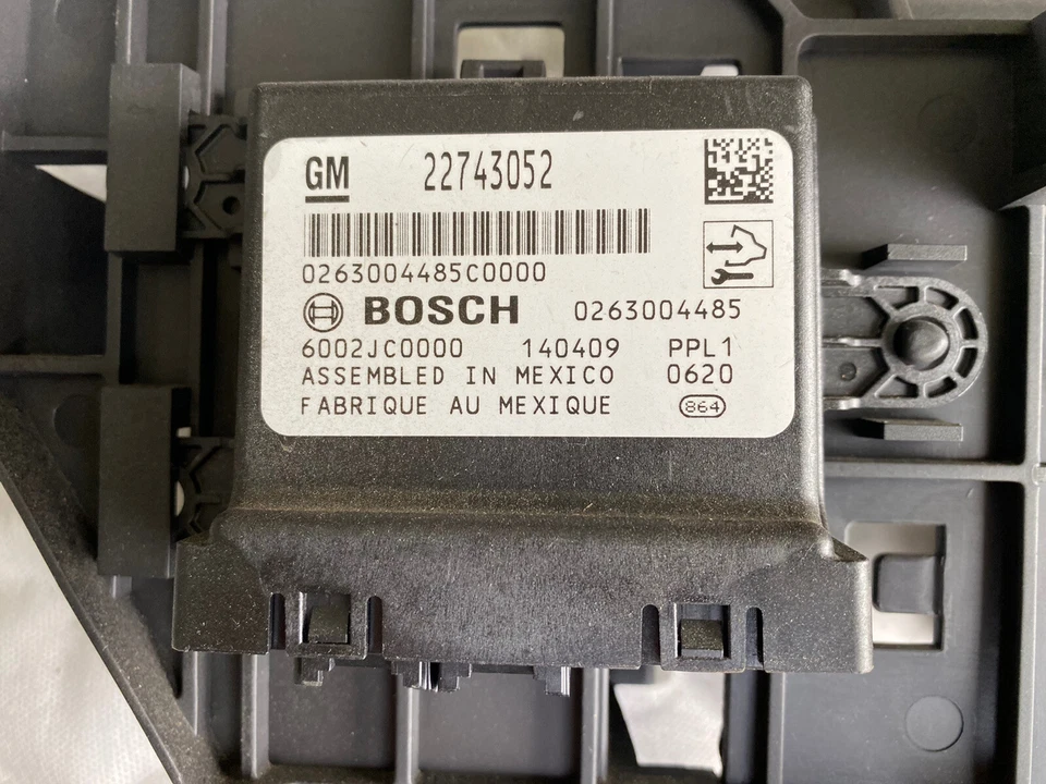 10-15 GM BOSCH OEM CHEVROLET PARK ASSIST MÓDULO DE CONTROL 22743052 Foto 1 de 1