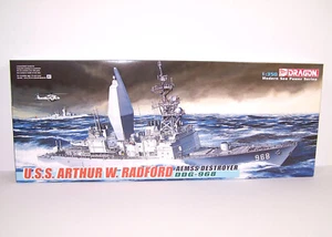 DRAGON Kit 1018 - USS Arthur W. Radford AEMSS Destroyer DDG-968 - Bausatz 1:350 - Bild 1 von 4