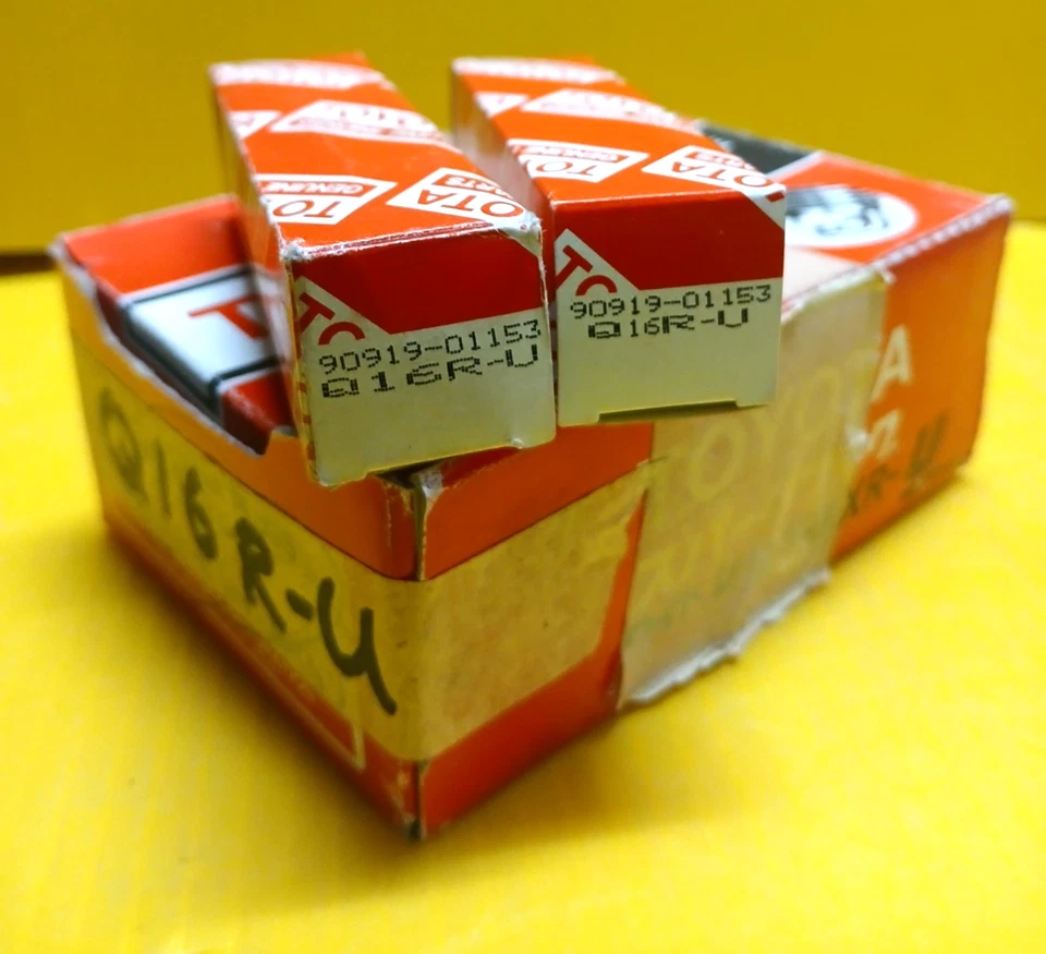 90919-01153 Bujía 87-93 Toyota 4Runner, Celica, Corolla 9091901153 Cantidad:2 Foto 1 de 1