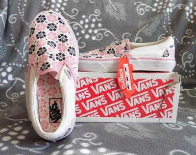NEU | Vans | Classic Slip-on - Prism Pink/Black Geo Hibiscus | Gr. 38 - Bild 1 von 4