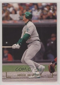 1997 Topps Gallery Photo Gallery Mark McGwire #PG8