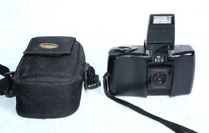 Kodak Star 935 Auto Flash 35mm fotocamera punta e scatta pellicola TESTATA E FUNZIONANTE - Foto 1 di 9